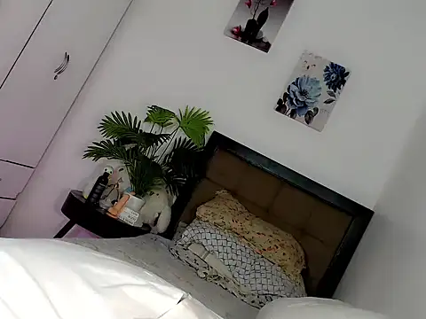 Miss_twinny21