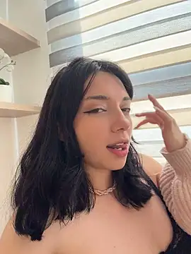 dani-nari in webcam