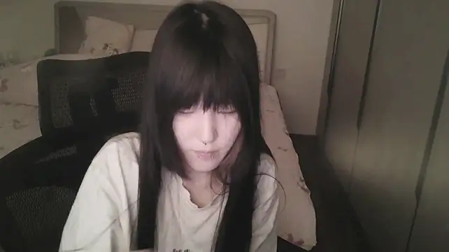 rinaloaz live cam on StripChat