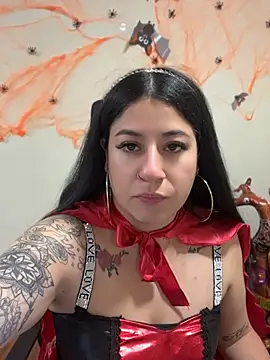 MeganCollins live cam on StripChat