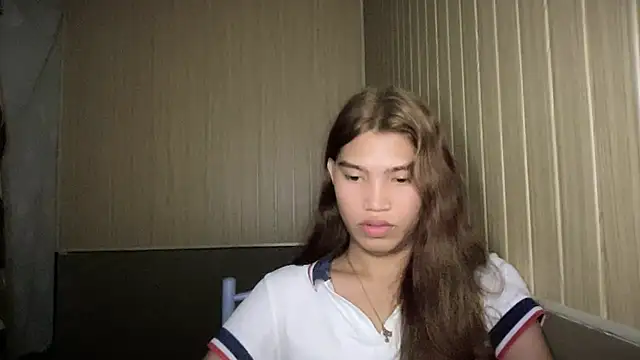 Yourgoddess_jayve live cam on StripChat