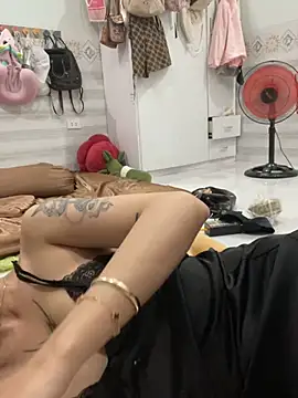 _AnneMia_