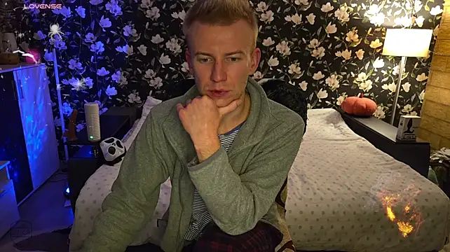 Vuitton, modelo de webcam