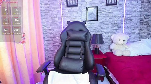 Yara__Moon