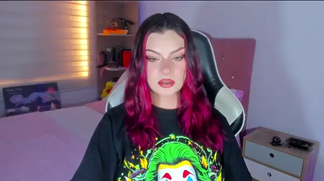 OphelianaRose33, modèle webcam