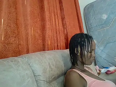 Fatu24 live cam on StripChat