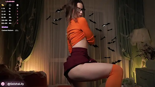 LoraDevon live cam on StripChat