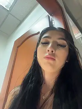 Webcam-Model BadLilAngelXXX