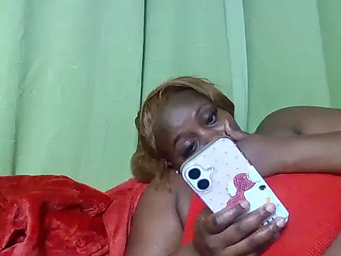 wildebony1 live cam on StripChat