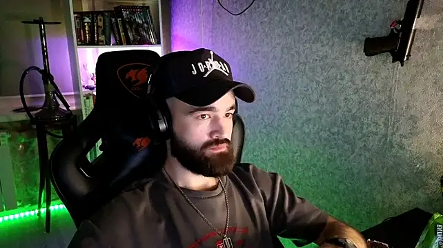 _Serious_Man in webcam