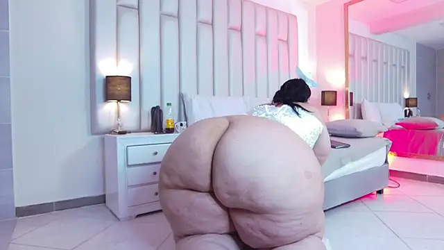 aandreaperez, modelo de webcam