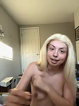 Chanelkeyy live cam