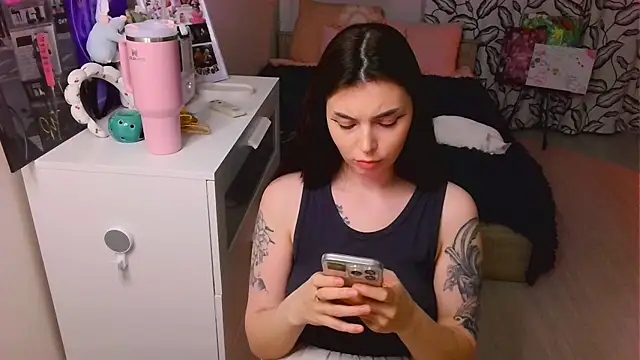 peachyness in webcam