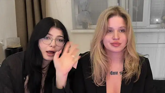 evaslmnl webcam model