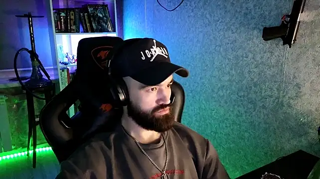 _Serious_Man, modèle webcam