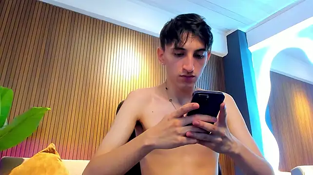 APOLOKING_