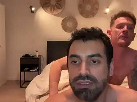 m_k_london live sex cam