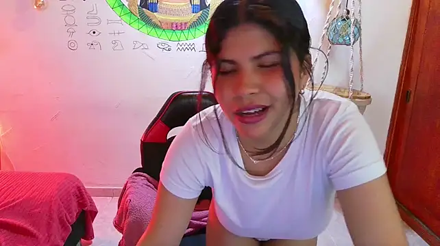 VAINILADREAM live cam on StripChat