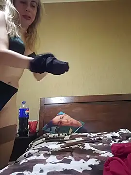 SelinaLovqx, modèle webcam