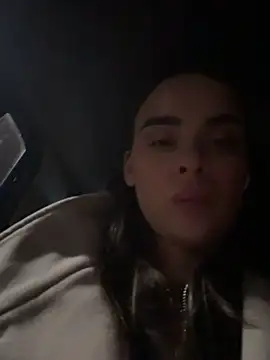 KristiRich live cam on StripChat