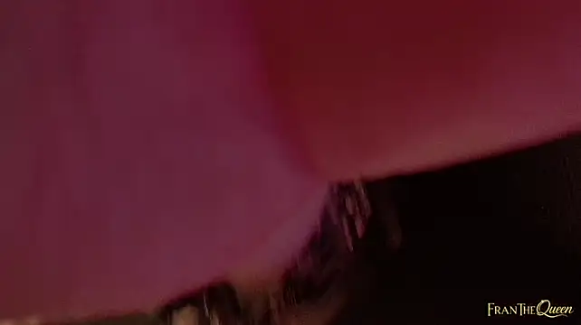 FraantheQueen in webcam