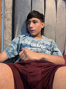 cody_fox10 live cam