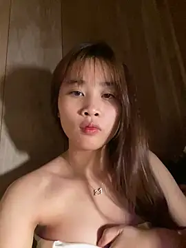 girlopen1, modelo de webcam