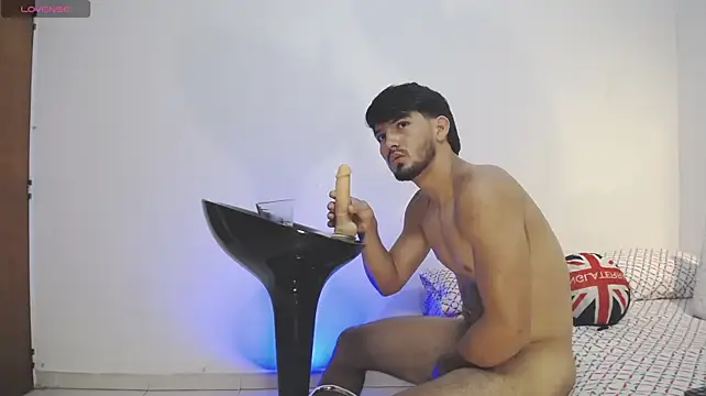 harryfosster (M young) - let's get together to cum dance,dildo