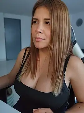 jnilu1227, modelo webcam