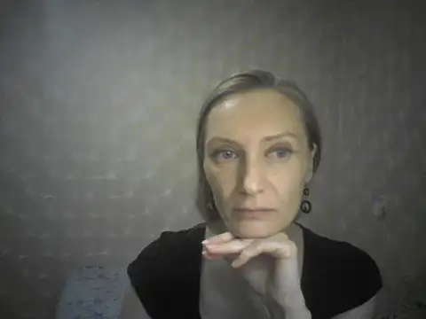 LunaBelle30 in webcam