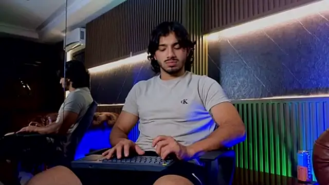 ArturoCardona_ in webcam