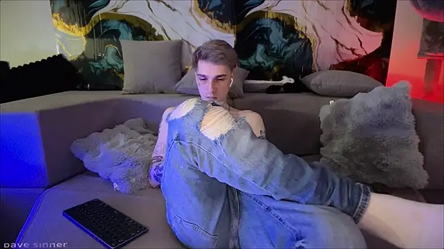 davesinner live cam on StripChat