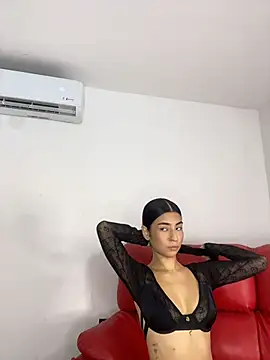 April_Addams69 live cam on StripChat