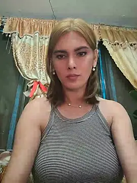 Ts_Francine live sex cam