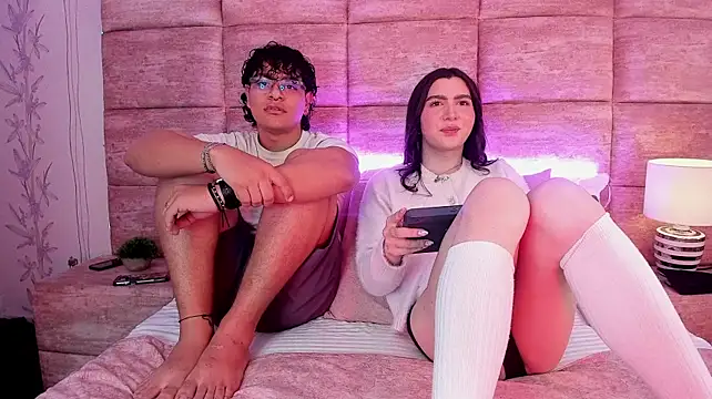 NinaHille in webcam