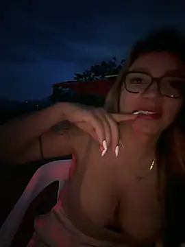 DIANITA_1988 Live Webcam on Stripchat