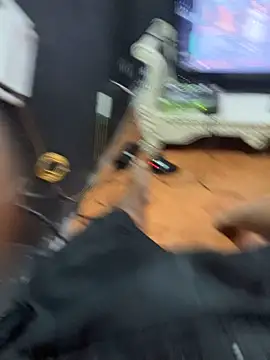 KreamK live sex cam