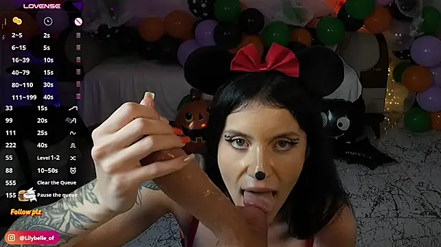 LilyBellee