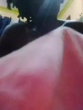 Petite_ellaa