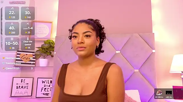 CarlyMonroe_1