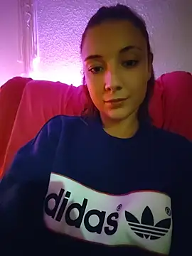 KarlaLuar_ live cam on StripChat