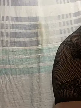 Goddes-mistres-louly-cuck live sex cam