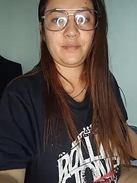 samm_curvy
