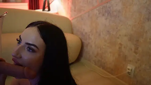 LilyL0u live cam