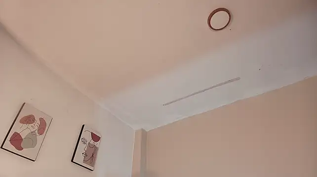 Meganlux1 live cam on StripChat