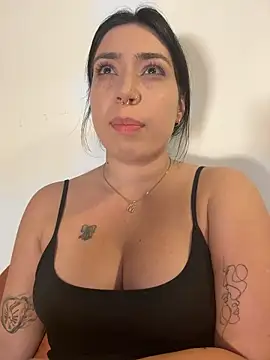 KimArts live cam