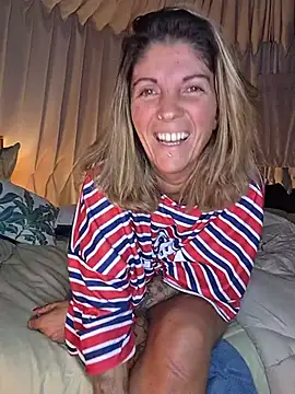 Dreamlove1 webcam