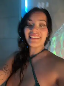 Risky_Workouts webcam