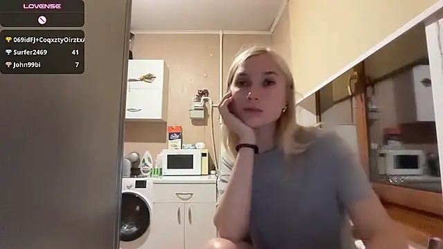 AngelJeni live sex cam