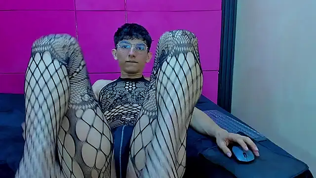 ElanGiraldo live sex cam